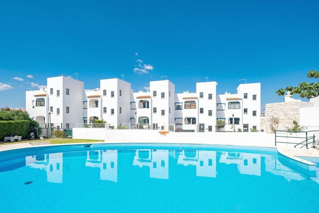 קארבואירו Apartamento Amparo-T2 C/Piscina מראה חיצוני תמונה